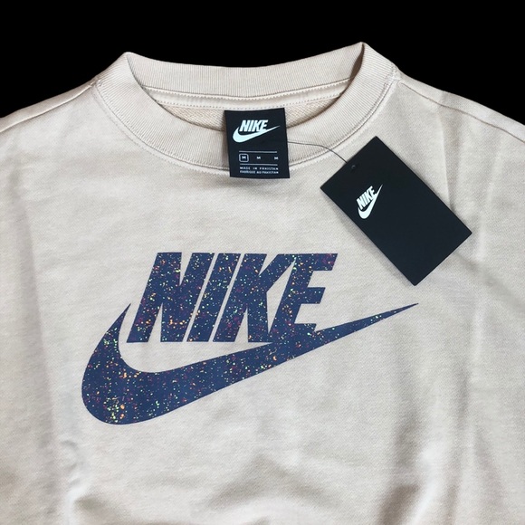 Nike NWT Sz S Crop Sweatshirt Short Sleeve - Picture 4 of 10